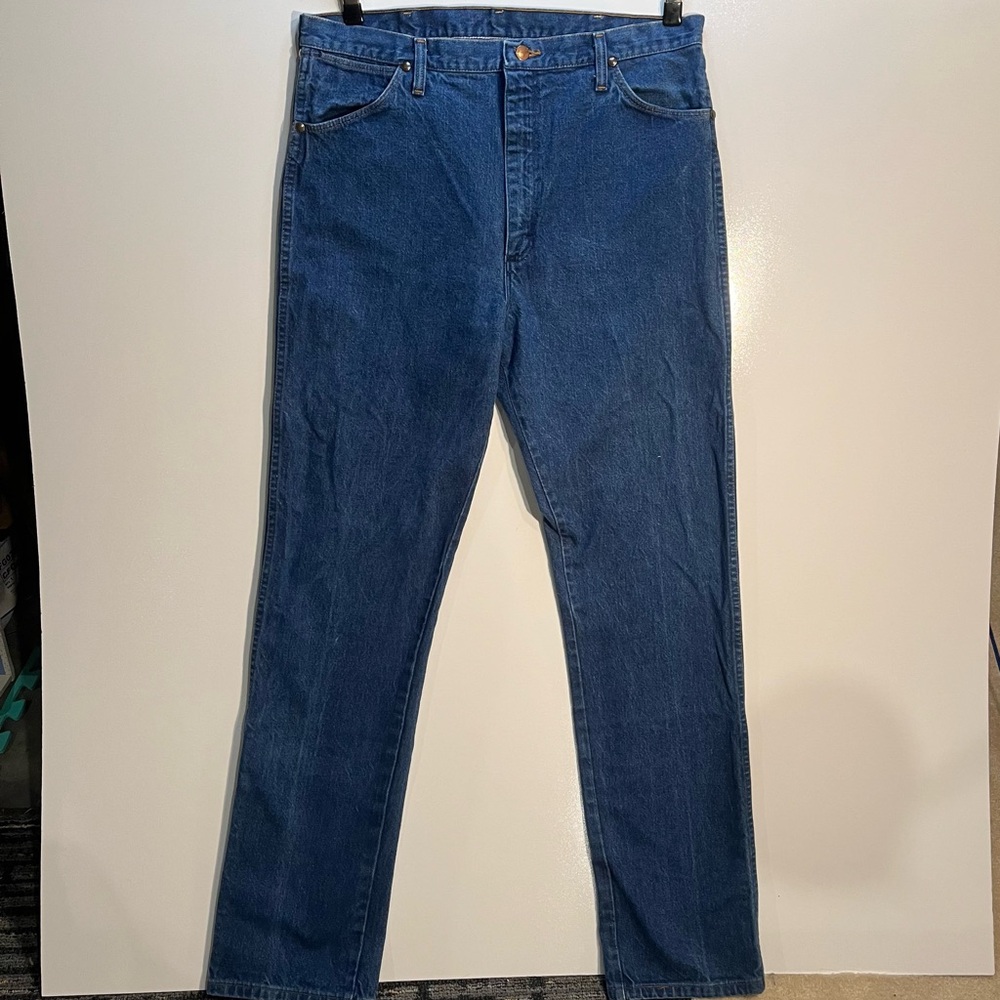 Vintage Wrangler 13MWZ Men Jeans 38x36 Blue Straight Leg Cowboy Fit Made In USA